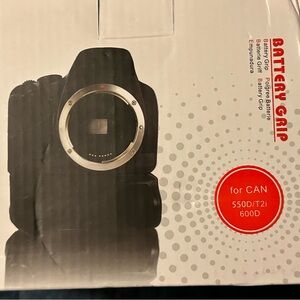 Battery Grip for 550D/T2i 600D - Black